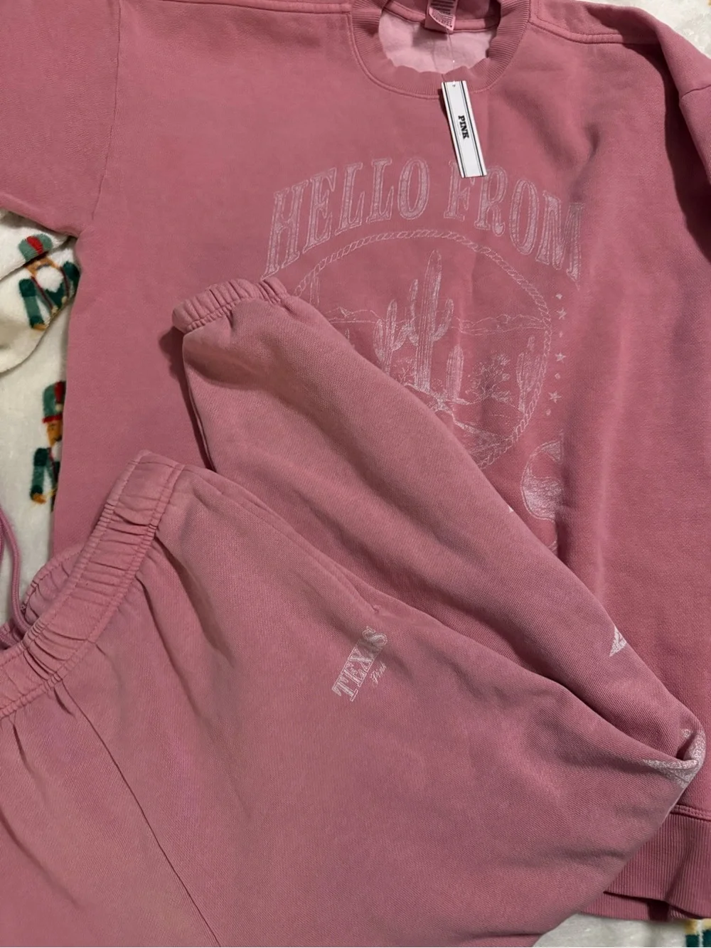 PINK Victoria's Secret Mauve Pink texas Sweatshirt & Joggers Set